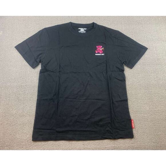 Members Only Graphic T Shirt Men M Embroidered Black Chest Logo Pink Bear Knife - Picture 1 of 8